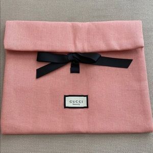 GUCCI Bloom Femme Pouch